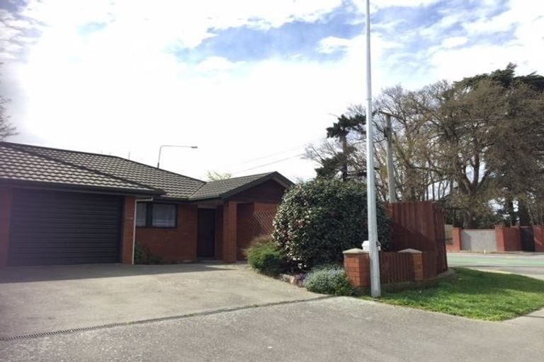 Photo of property in 54 Hansons Lane, Upper Riccarton, Christchurch, 8041