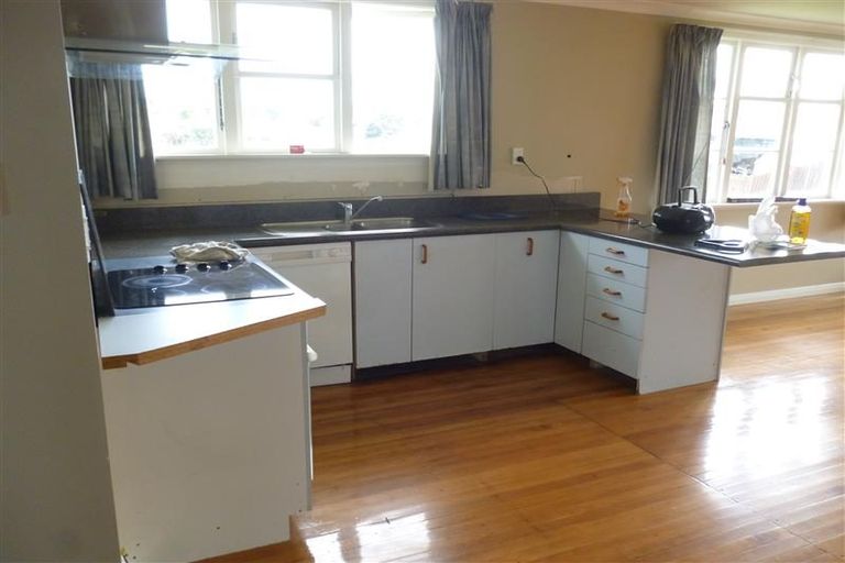 Photo of property in 64 Avenue Road, Foxton, 4814