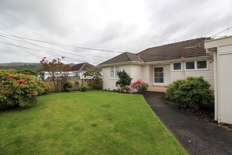 Photo of property in 46f1- Thackeray Street, Trentham, Upper Hutt, 5018
