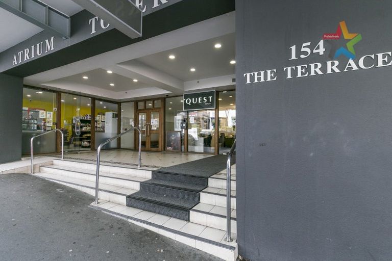Photo of property in Atrium Towers, 6b/154 The Terrace, Wellington Central, Wellington, 6011