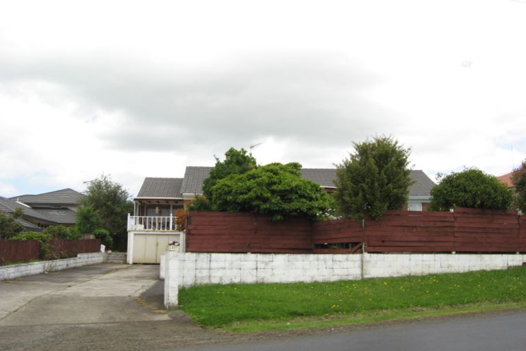 Photo of property in 166 Kitchener Road, Pukekohe, 2120