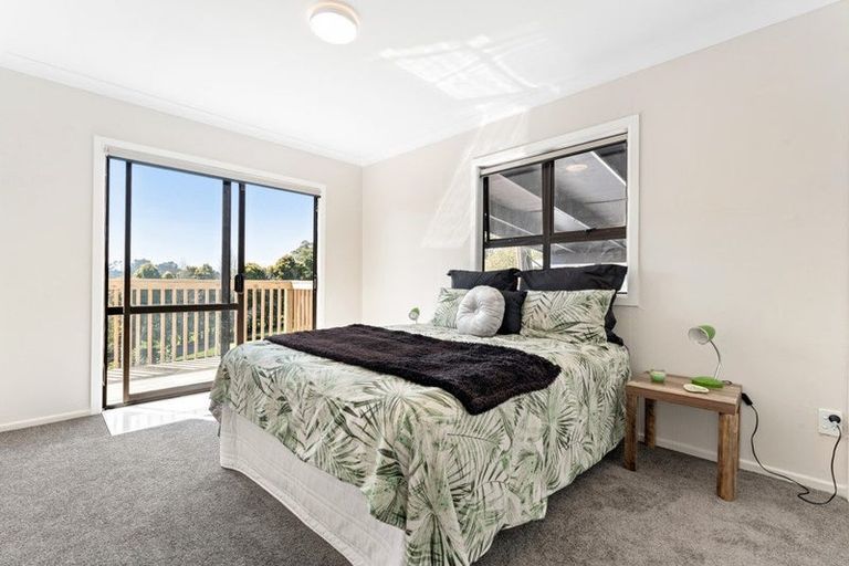 Photo of property in 65 Annett Road, Kumeu, 0891
