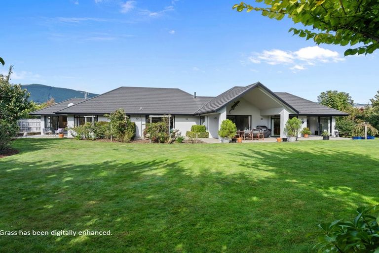 Photo of property in 6 Sterling Way, Stoke, Nelson, 7011