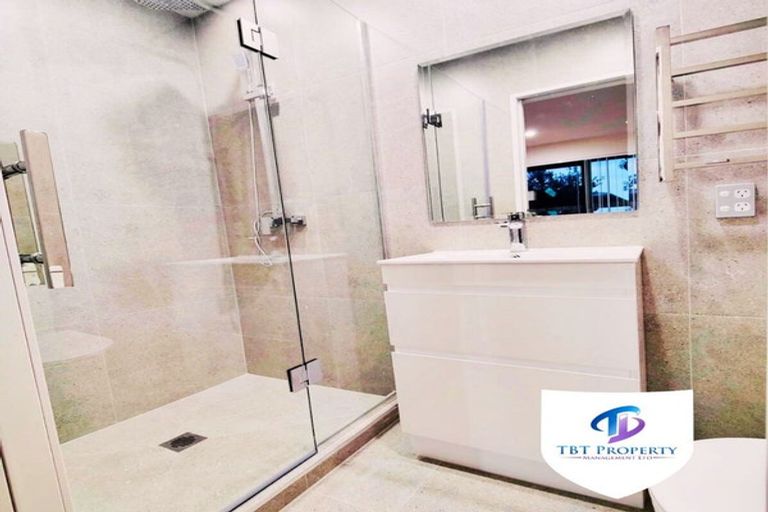 Photo of property in 24b Friedlanders Road, Manurewa, Auckland, 2102