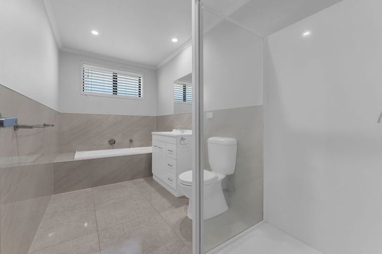 Photo of property in 10 Mark Ball Drive, Pokeno, 2402