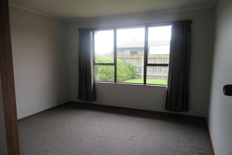 Photo of property in 20 Park Avenue, Waikanae, 5036