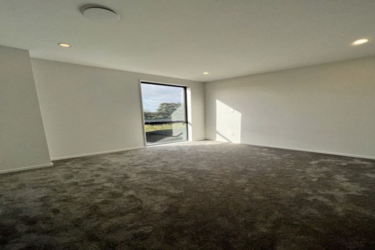 Photo of property in 32b/8 Westgate Drive, Massey, Auckland, 0614
