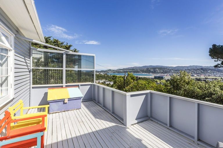 Photo of property in 56 Tannadyce Street, Strathmore Park, Wellington, 6022