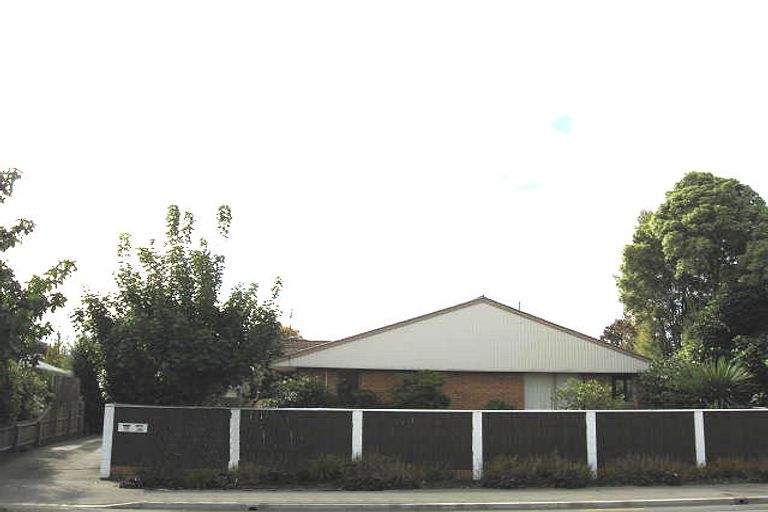Photo of property in 74 Creyke Road, Ilam, Christchurch, 8041