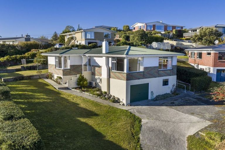 Photo of property in 1 Saint Andrew Place, Balclutha, 9230