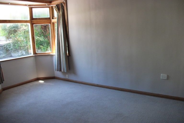 Photo of property in 4 Westland Road, Mount Cook, Wellington, 6021