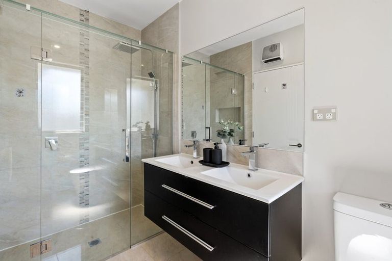 Photo of property in 2 Merlewood Road, Prebbleton, 7604