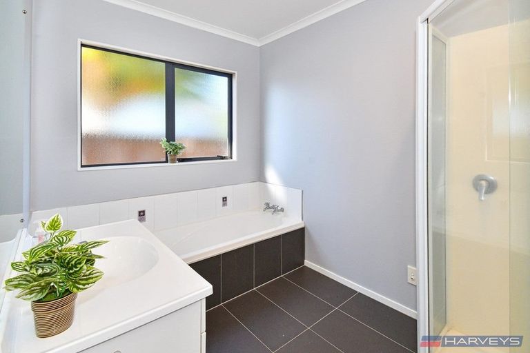 Photo of property in 65 Stratford Road, Manurewa, Auckland, 2105