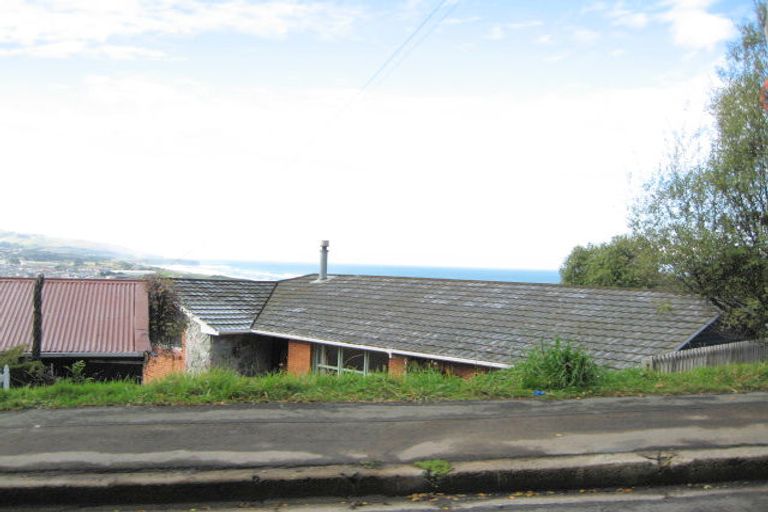Photo of property in 35 Ravenswood Road, Saint Clair, Dunedin, 9012