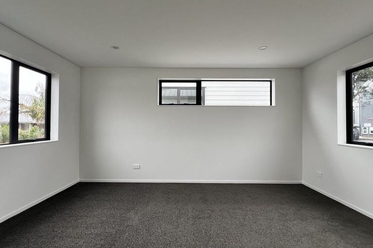 Photo of property in 105b Bond Crescent, Forrest Hill, Auckland, 0620
