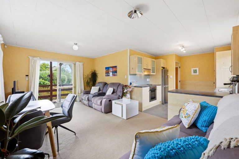 Photo of property in 74 Reynella Drive, Massey, Auckland, 0614