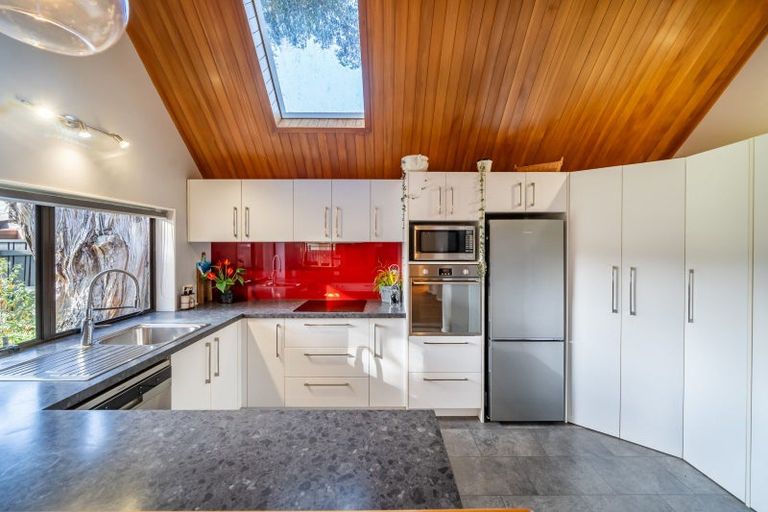 Photo of property in 9 Johnswood Grove, Clouston Park, Upper Hutt, 5018