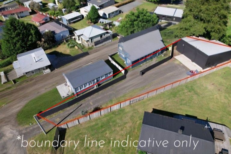 Photo of property in 6b Tawa Street, Waikanae, 5036