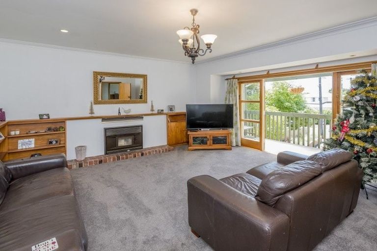 Photo of property in 31 Chester Street, Levin, 5510