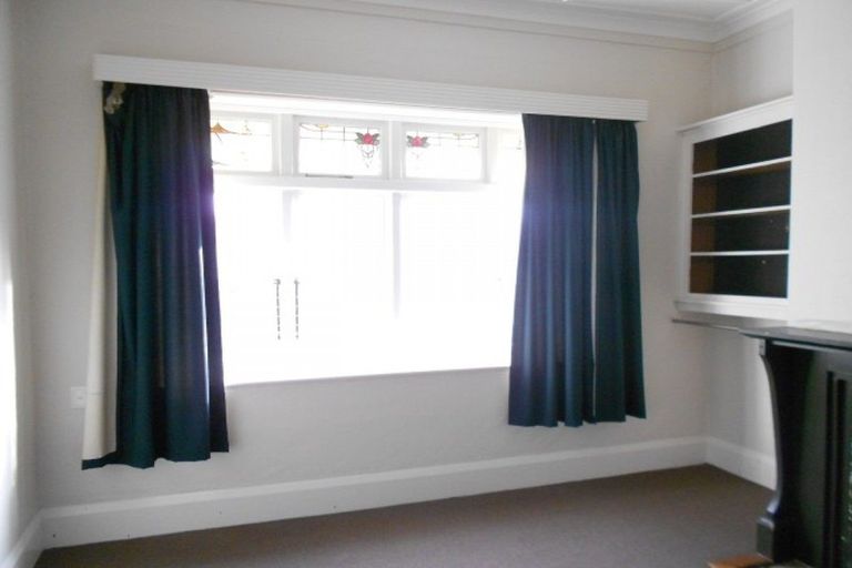 Photo of property in 10 Limbrick Street, Terrace End, Palmerston North, 4410
