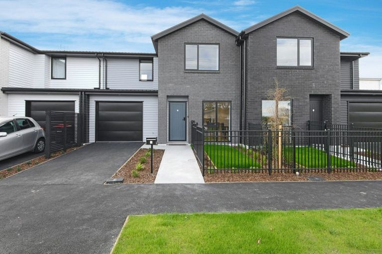 Photo of property in 42 Miromiro Street, Broomfield, Christchurch, 8042