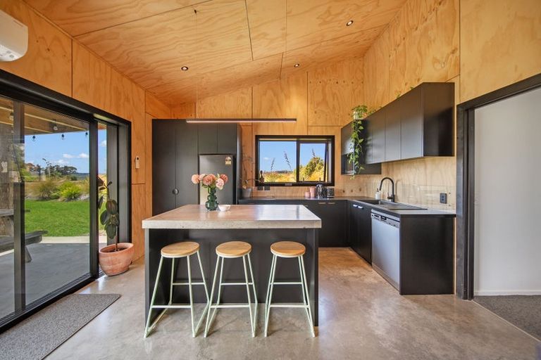 Photo of property in 49 Pukutahi Drive, Te Anau, 9600