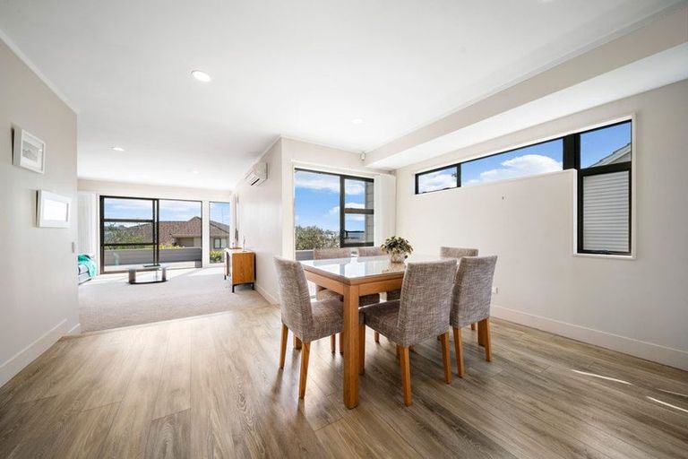 Photo of property in 10 Toroa Street, Torbay, Auckland, 0630