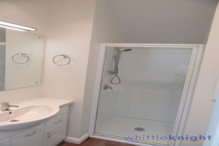 Photo of property in 1 Piko Crescent, Riccarton, Christchurch, 8041