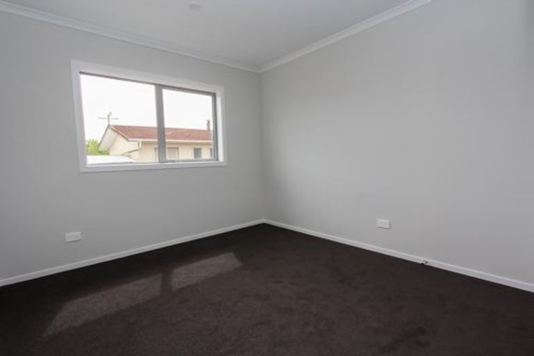 Photo of property in 14u4 Breckons Avenue, Nawton, Hamilton, 3200