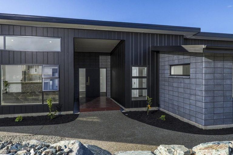 Photo of property in 16 Sabine Drive, Richmond, 7020