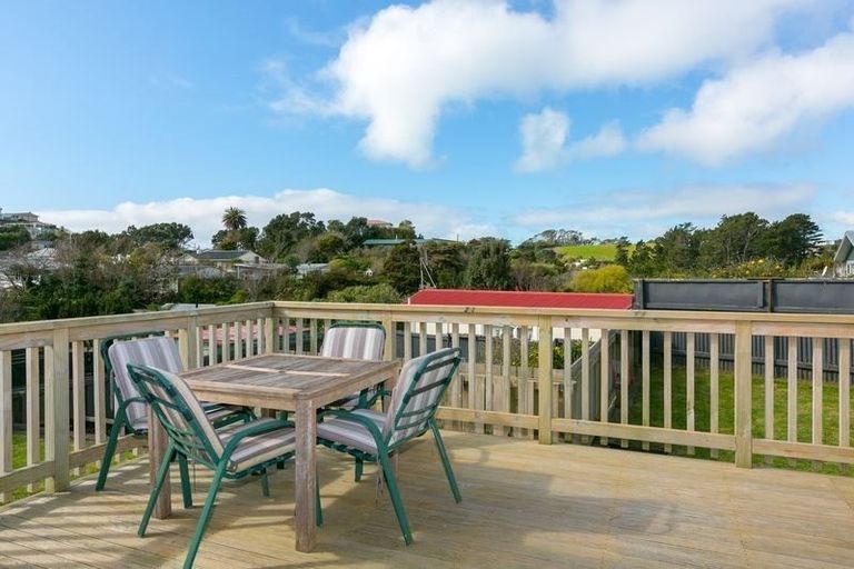Photo of property in 52 Rosendale Avenue, Spotswood, New Plymouth, 4310