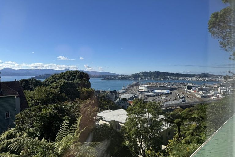 Photo of property in 51f2 Barnard Street, Wadestown, Wellington, 6012