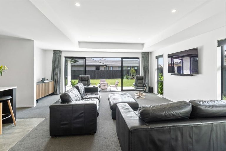 Photo of property in 36 Fearne Drive, Woodend, 7610