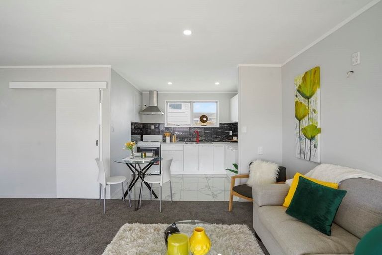Photo of property in 1/42 Kenderdine Road, Papatoetoe, Auckland, 2025