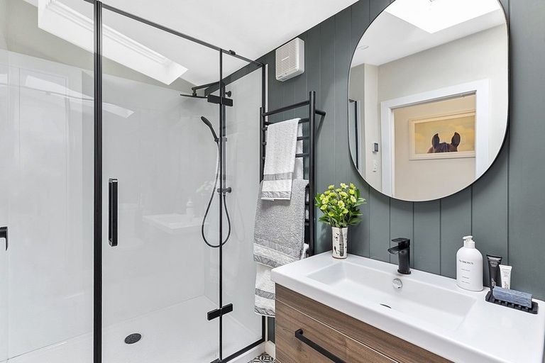 Photo of property in 29 Donald Mclean Street, Newtown, Wellington, 6021