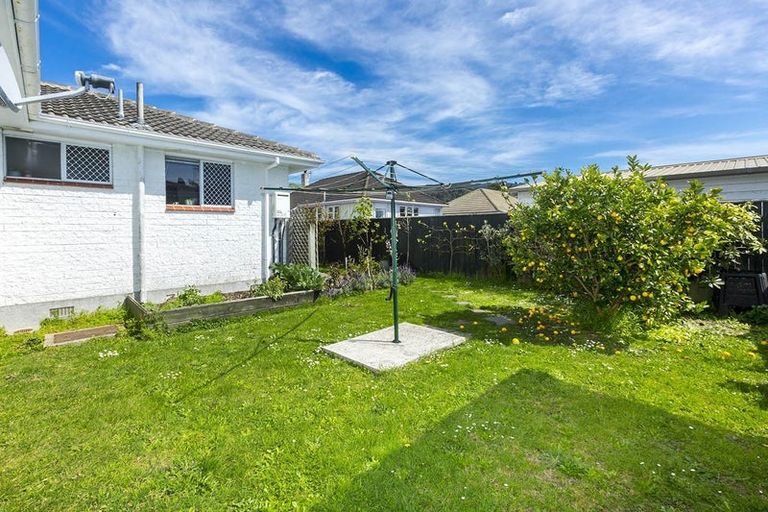 Photo of property in 1/24 Merton Street, Trentham, Upper Hutt, 5018