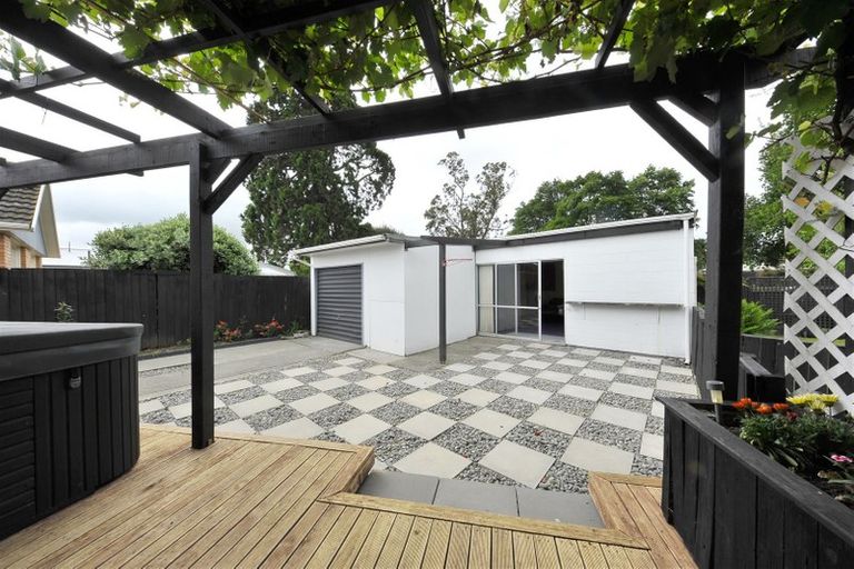 Photo of property in 4 Springmead Place, Hornby, Christchurch, 8042