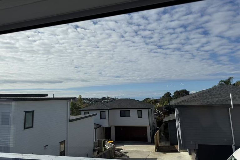 Photo of property in 1 Clematis Avenue, Murrays Bay, Auckland, 0630