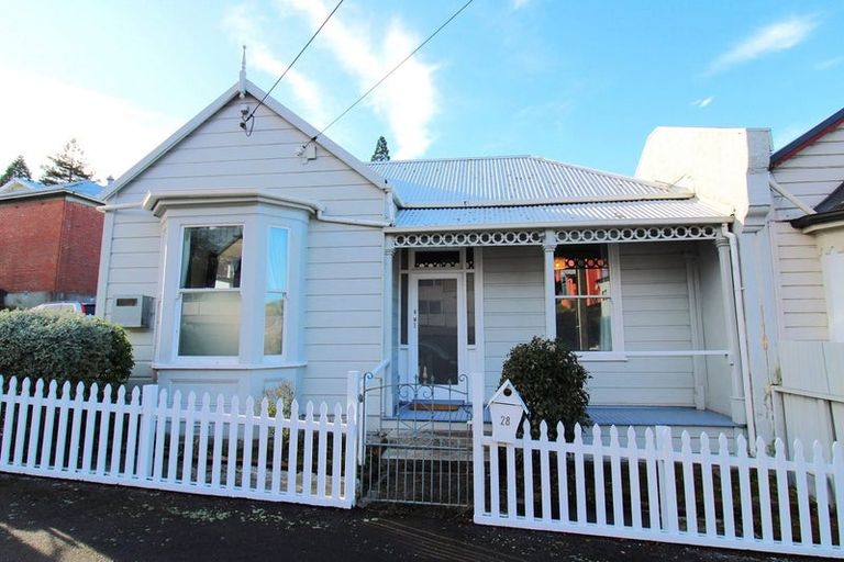 Photo of property in 28 Lees Street, Dunedin Central, Dunedin, 9016