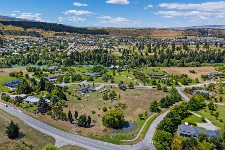 Photo of property in 1 Paulin Road, Earnscleugh, Alexandra, 9391