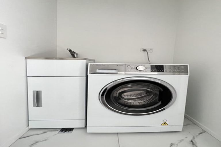 Photo of property in 8/257 Armagh Street, Christchurch Central, Christchurch, 8011