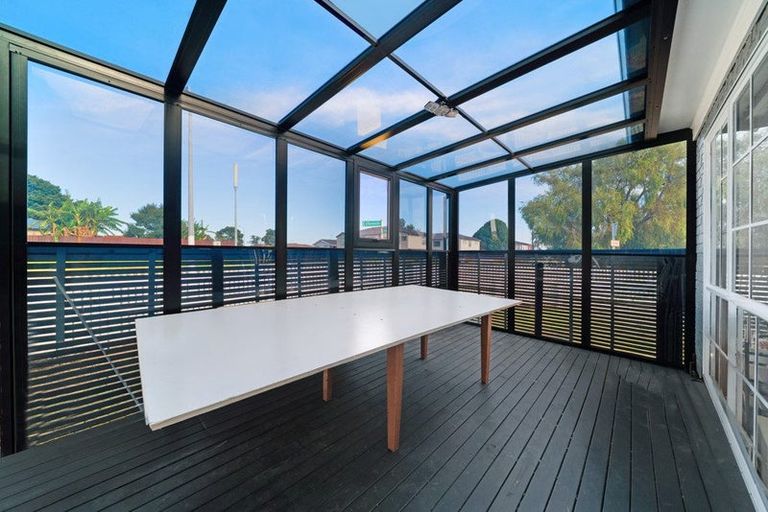 Photo of property in 2/86 Palmers Road, Clendon Park, Auckland, 2103