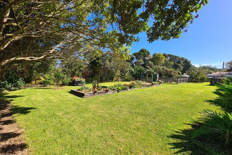 Photo of property in 260a Edward Street, Coromandel, 3506