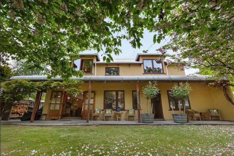 Photo of property in 80 Hunter Crescent, Wanaka, 9305