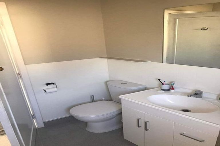 Photo of property in 67 Geraldine Street, Edgeware, Christchurch, 8013