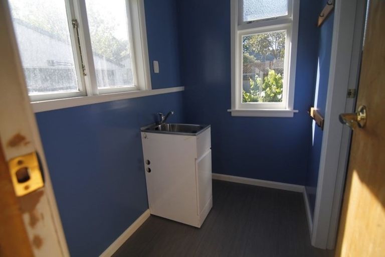 Photo of property in 2/9 Ngaio Street, Saint Martins, Christchurch, 8022