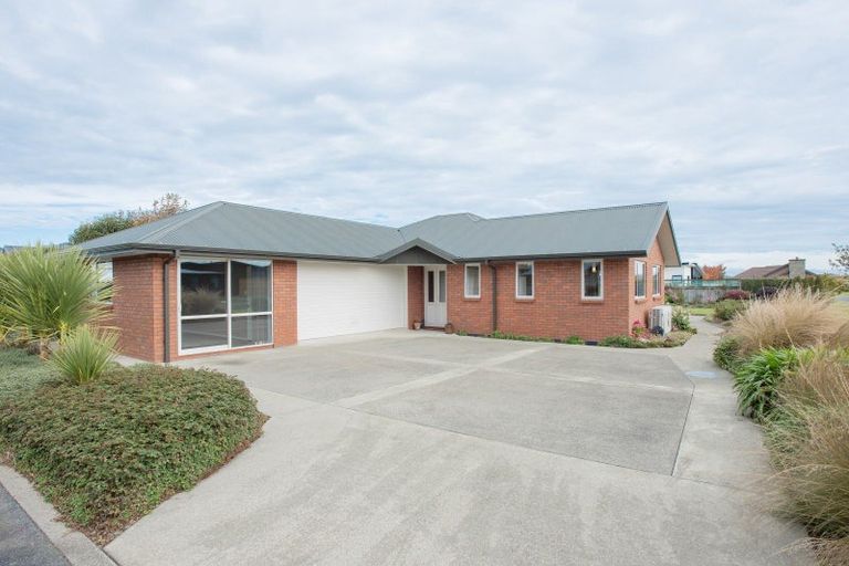 Photo of property in 21 Talboys Drive, Winton, 9720