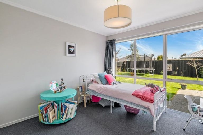 Photo of property in 257 Rolleston Drive, Rolleston, 7614