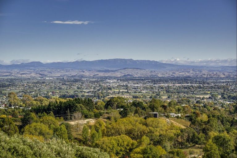 Photo of property in 366 Durham Drive, Havelock North, 4130