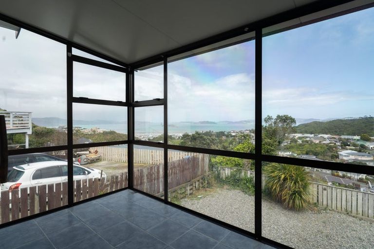 Photo of property in 46 Cypress Drive, Maungaraki, Lower Hutt, 5010